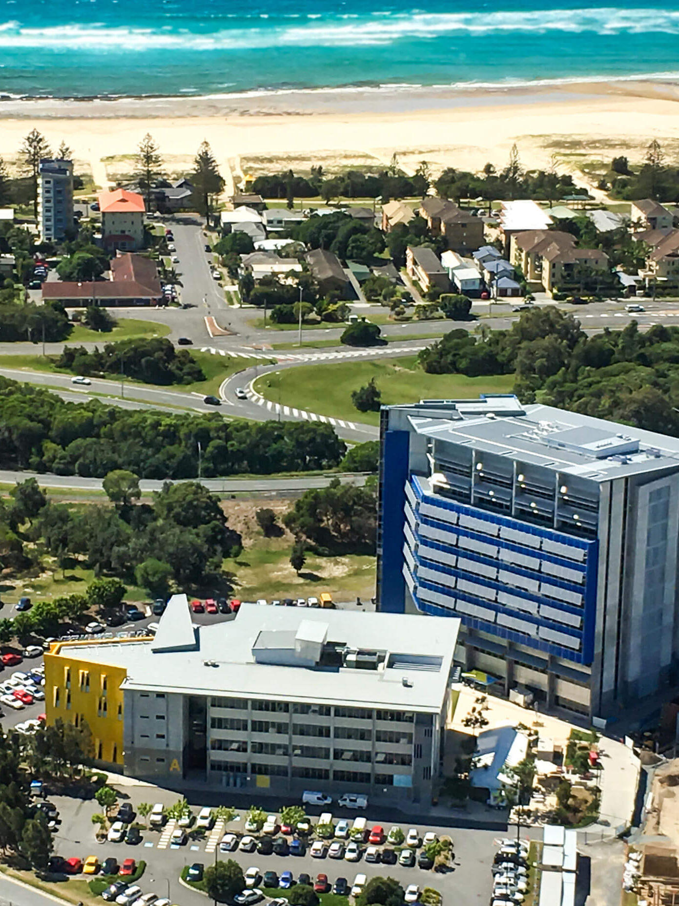 Blick auf den Gold Coast Campus der SCU in Australien